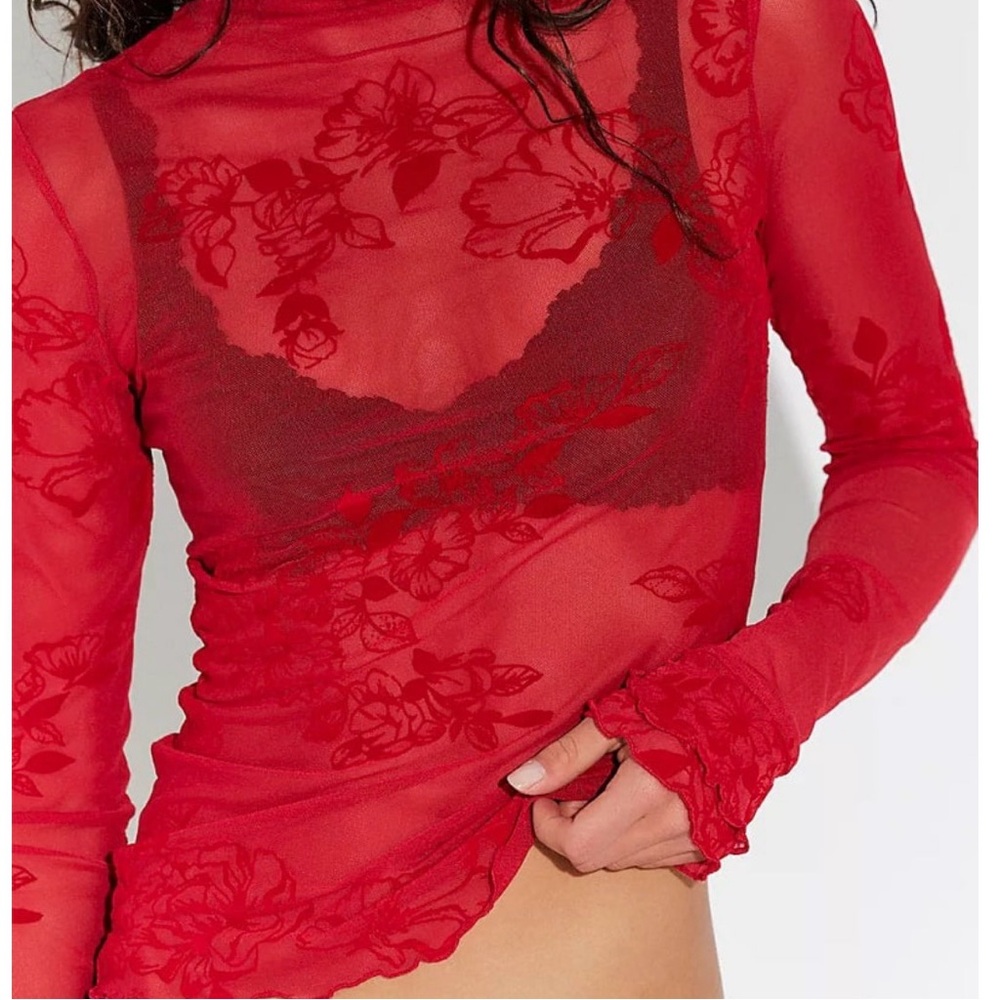 Free People You Decide Womens Sheer
Long Sleeve Top Size Medium NWT Beautiful!!!